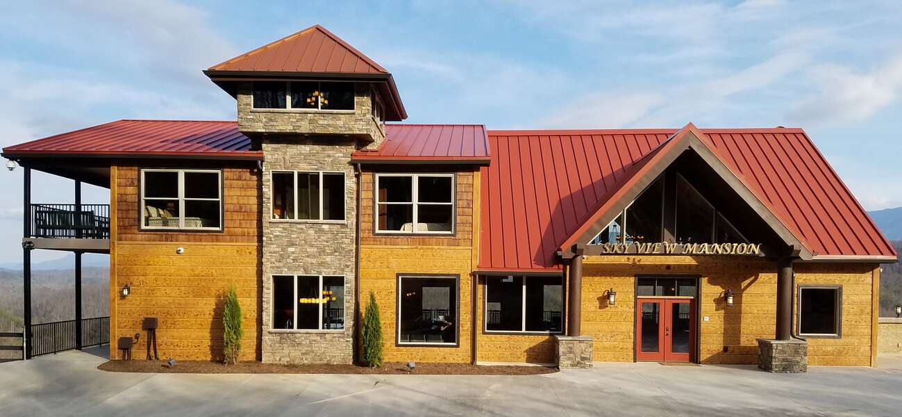 Large Cabin Rentals in Pigeon Forge